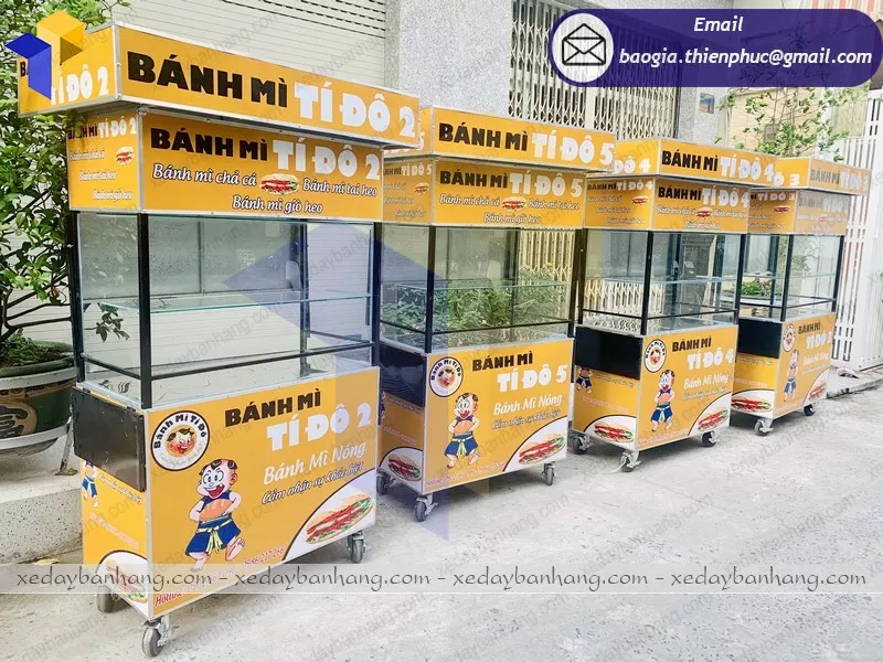 quầy bán bánh mì