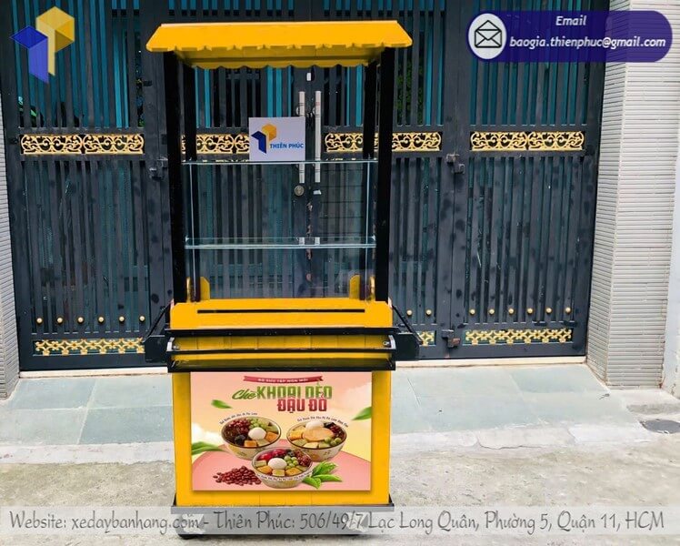 Mẫu quầy gỗ bán chè đẩy lưu động trên vỉa hè đẹp Mẫu quầy gỗ bán chè đẩy lưu động trên vỉa hè đẹp