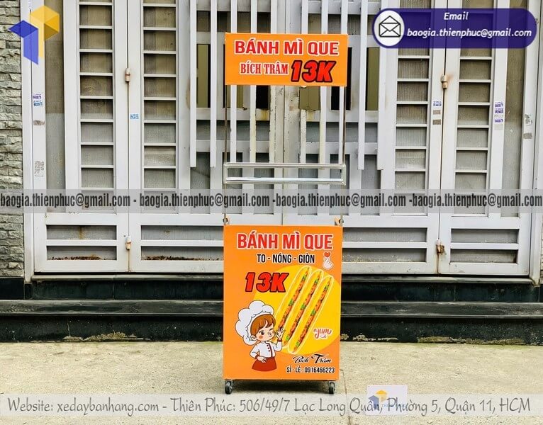 Mẫu tủ bán bánh mì bán dạo lắp ráp lưu động trên vỉa hè Mẫu tủ bán bánh mì bán dạo lắp ráp lưu động trên vỉa hè