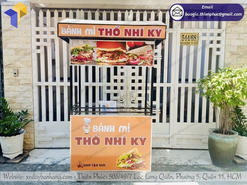 xe bán bánh mì tam giác xe bán bánh mì tam giác